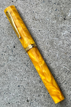 Magna Carta Mag 1000 Oversized Fountain Pen 11