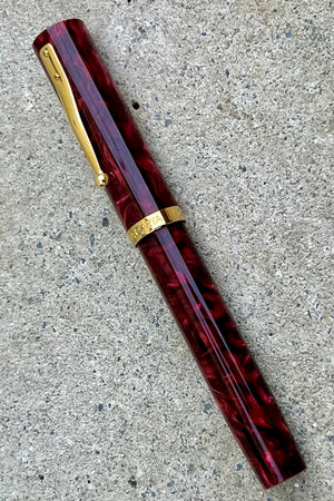 Magna Carta Mag 1000 Oversized Fountain Pen 6