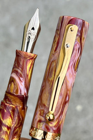 Magna Carta Mag 600 Fountain Pen True Flex Nib 8