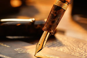 OMAS Paragon Fountain Pen in Blue Saffron with Gold Trim