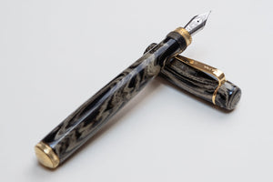 Ulpia Párix Ebonite Fountain Pen - Desert