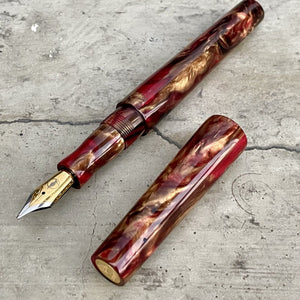 Studyo Agackakan x Galen - Fountain Pen V1 - Golden Rule