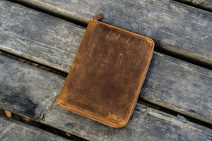 Leather Zippered 5 Slots Pen Case - Crazy Horse Brown
