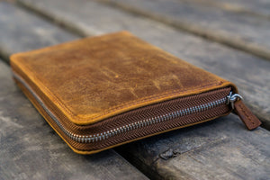 Leather Zippered 5 Slots Pen Case - Crazy Horse Brown